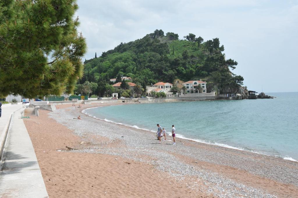 Seaside Apartments Petrovac Exterior foto